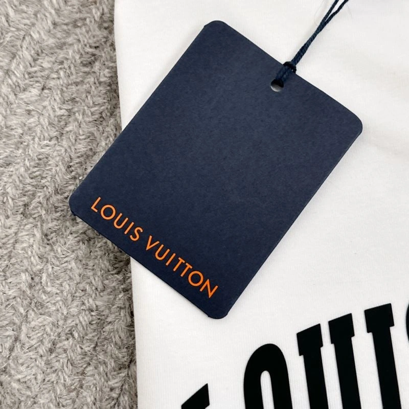 Louis Vuitton T-Shirts Sophisticated 134620