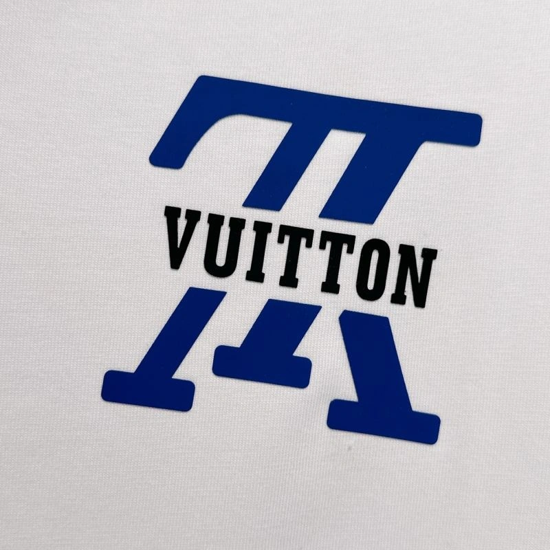Louis Vuitton T-Shirts Sophisticated 134620