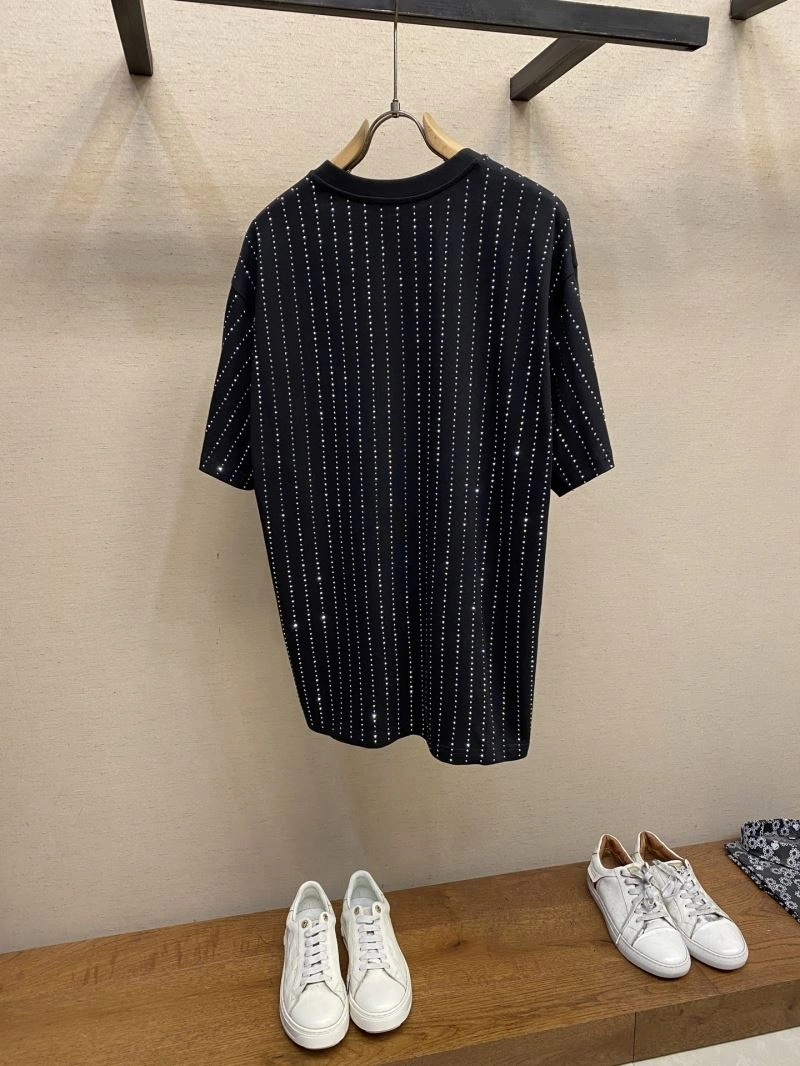 Louis Vuitton T-Shirts UrbanChic 134606