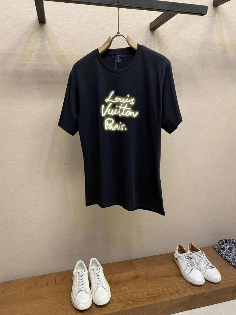 Louis Vuitton T-Shirts MultiPurpose 134609