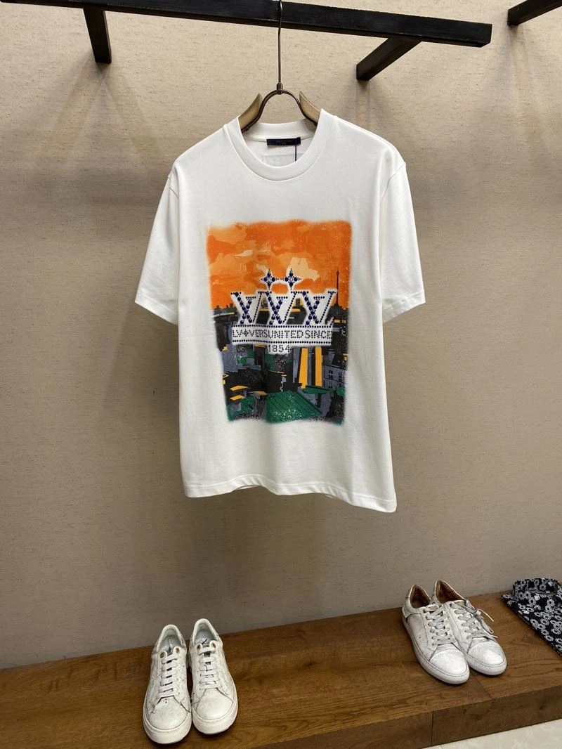 Louis Vuitton T-Shirts HighPerformance 134605