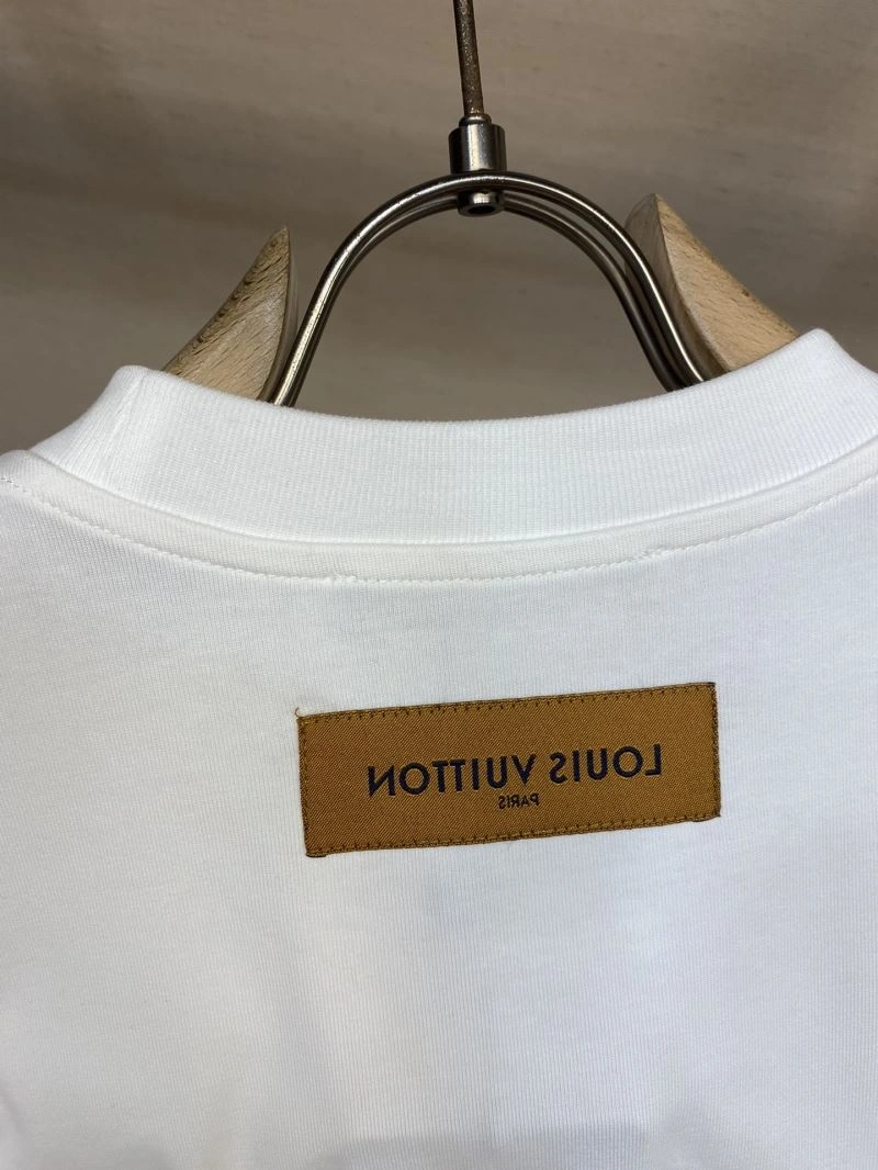 Louis Vuitton T-Shirts HighPerformance 134605