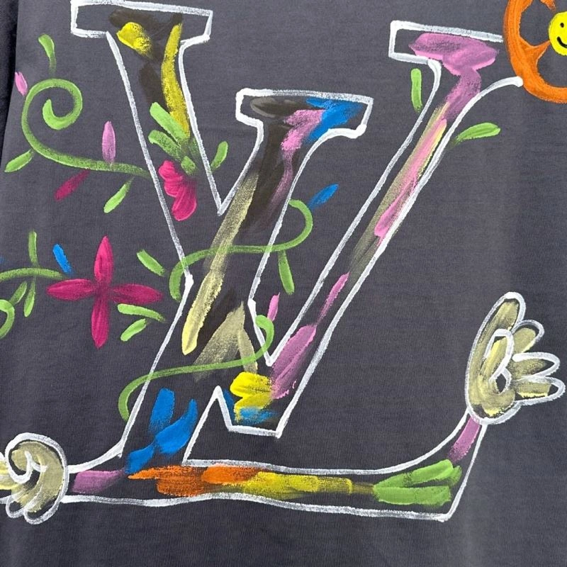 Louis Vuitton T-Shirts Sophisticated 134625