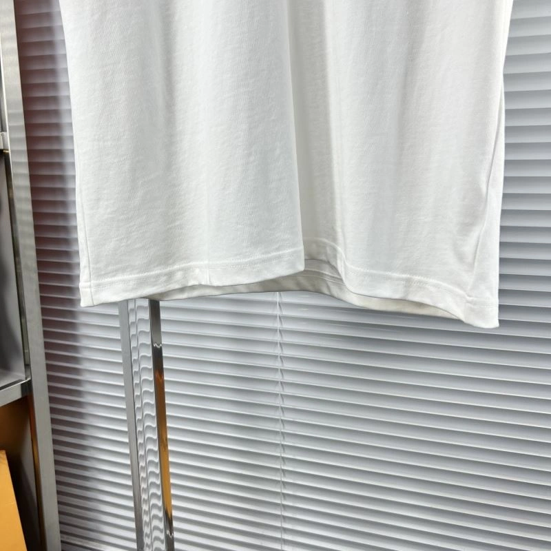 HighQuality Louis Vuitton T-Shirts 134598