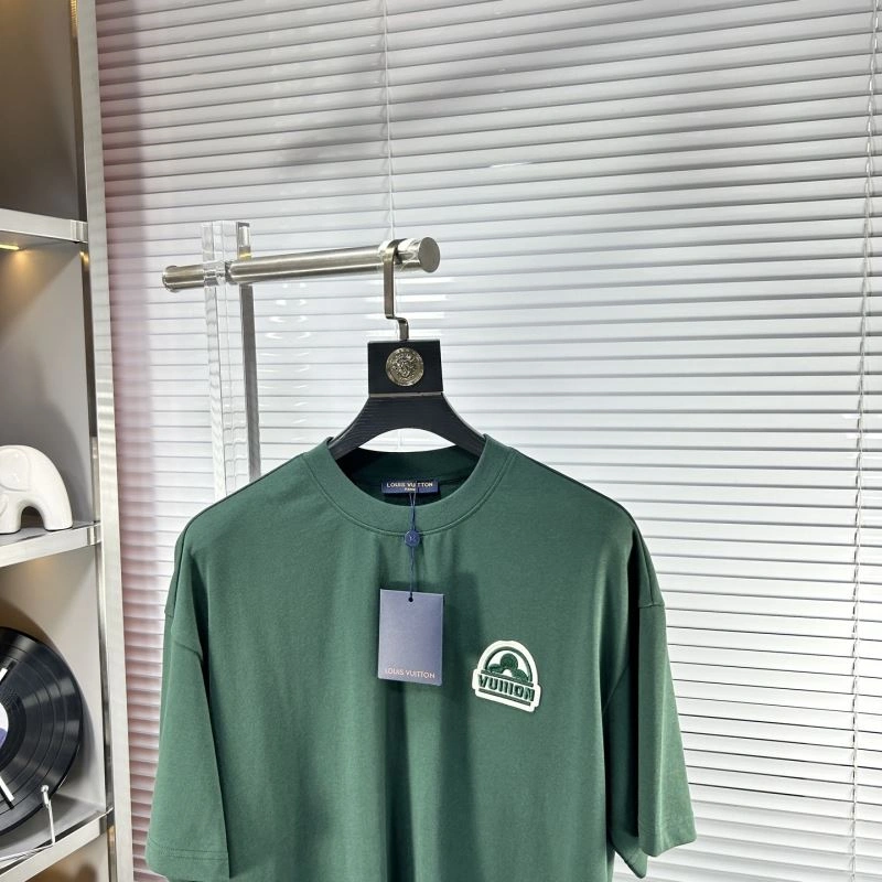 Comfortable Louis Vuitton T-Shirts 134618