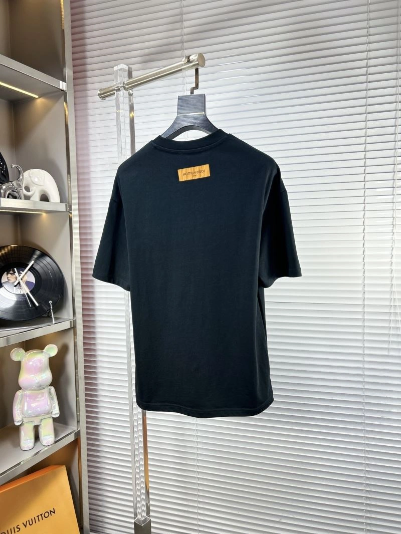 Louis Vuitton T-Shirts Sporty 134617