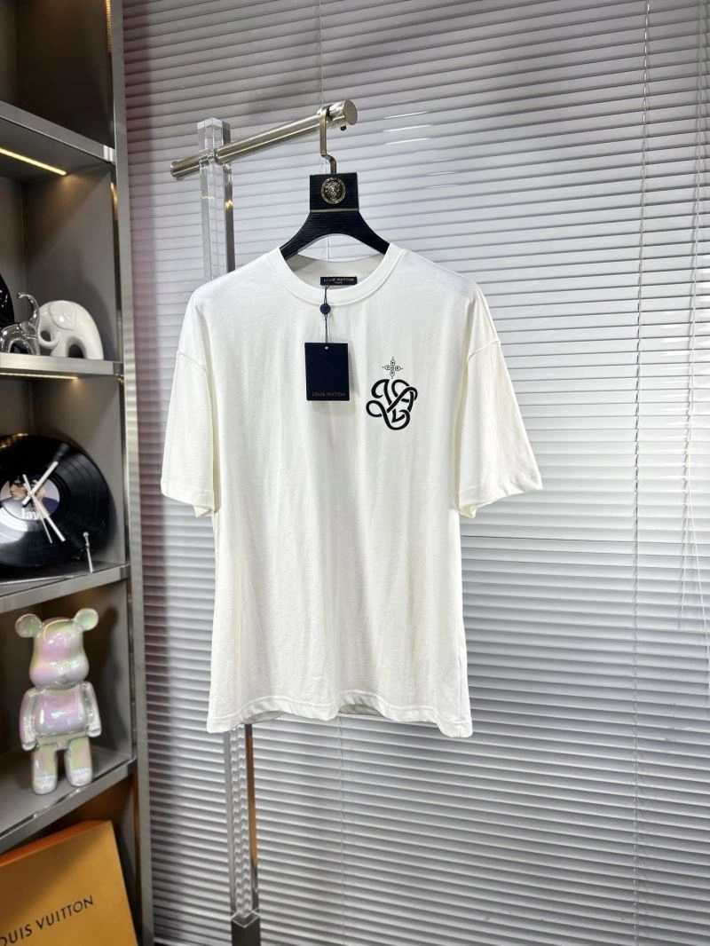 Louis Vuitton T-Shirts Youthful 134603