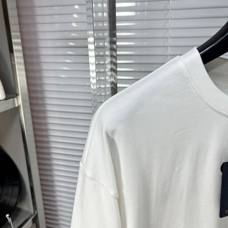 Louis Vuitton T-Shirts Youthful 134603