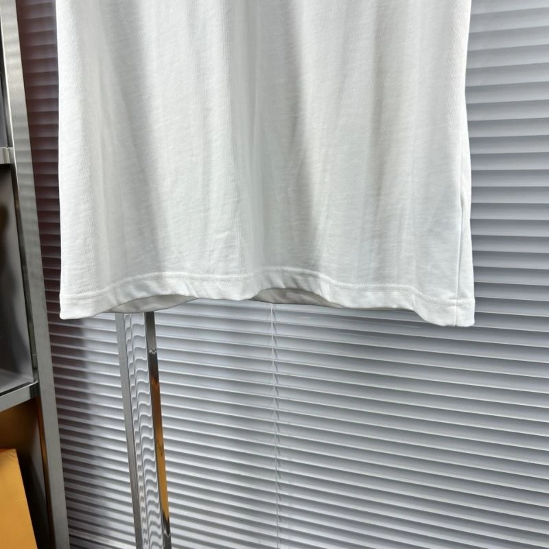 Louis Vuitton T-Shirts Youthful 134603