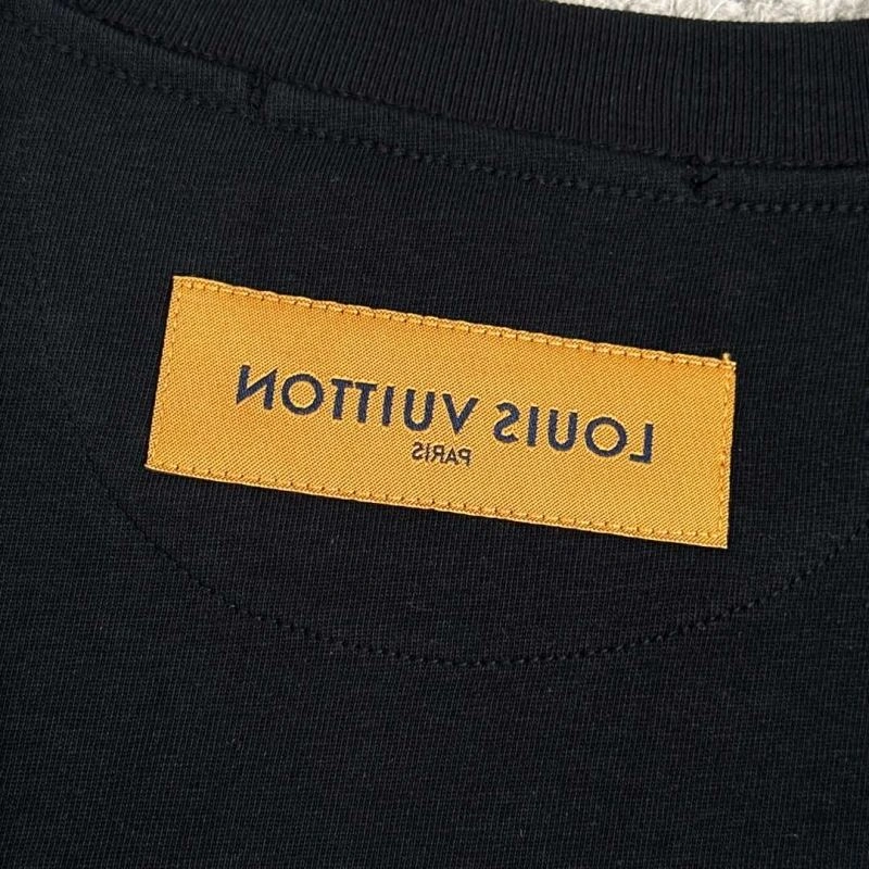 ModernLook Louis Vuitton T-Shirts 134608