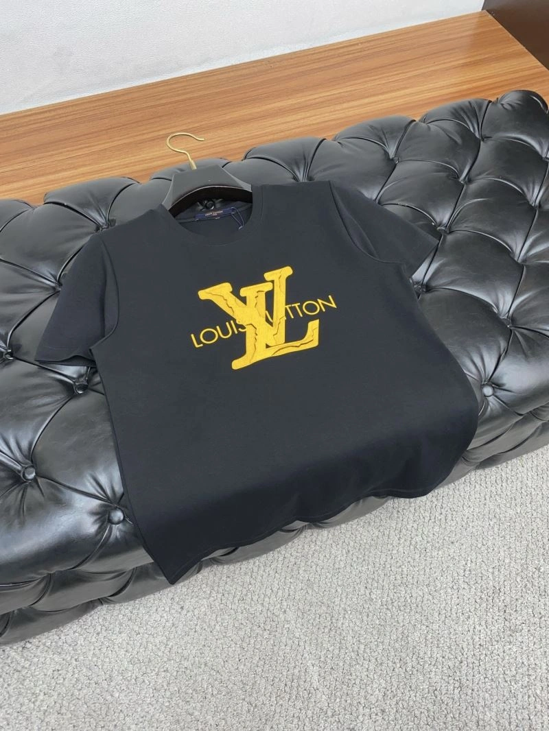 OdorResistant Louis Vuitton T-Shirts 134604