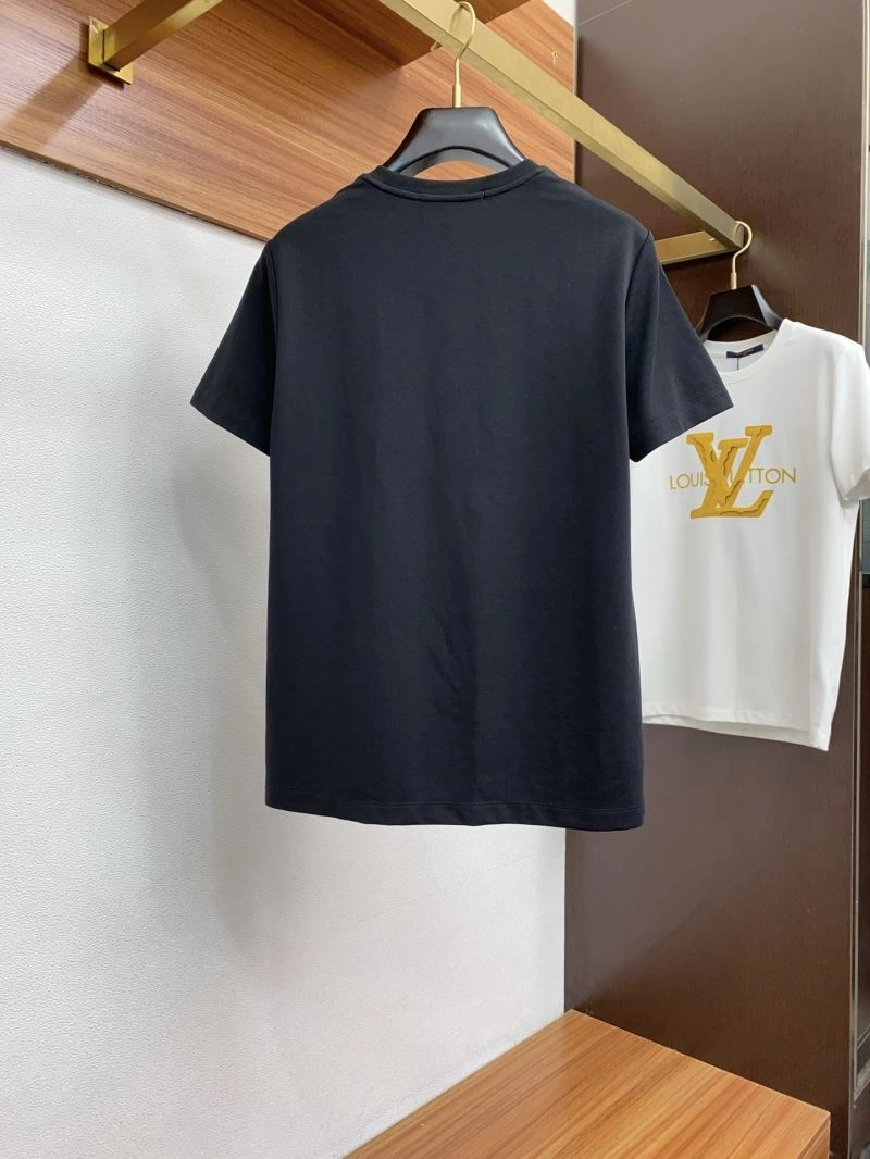 OdorResistant Louis Vuitton T-Shirts 134604