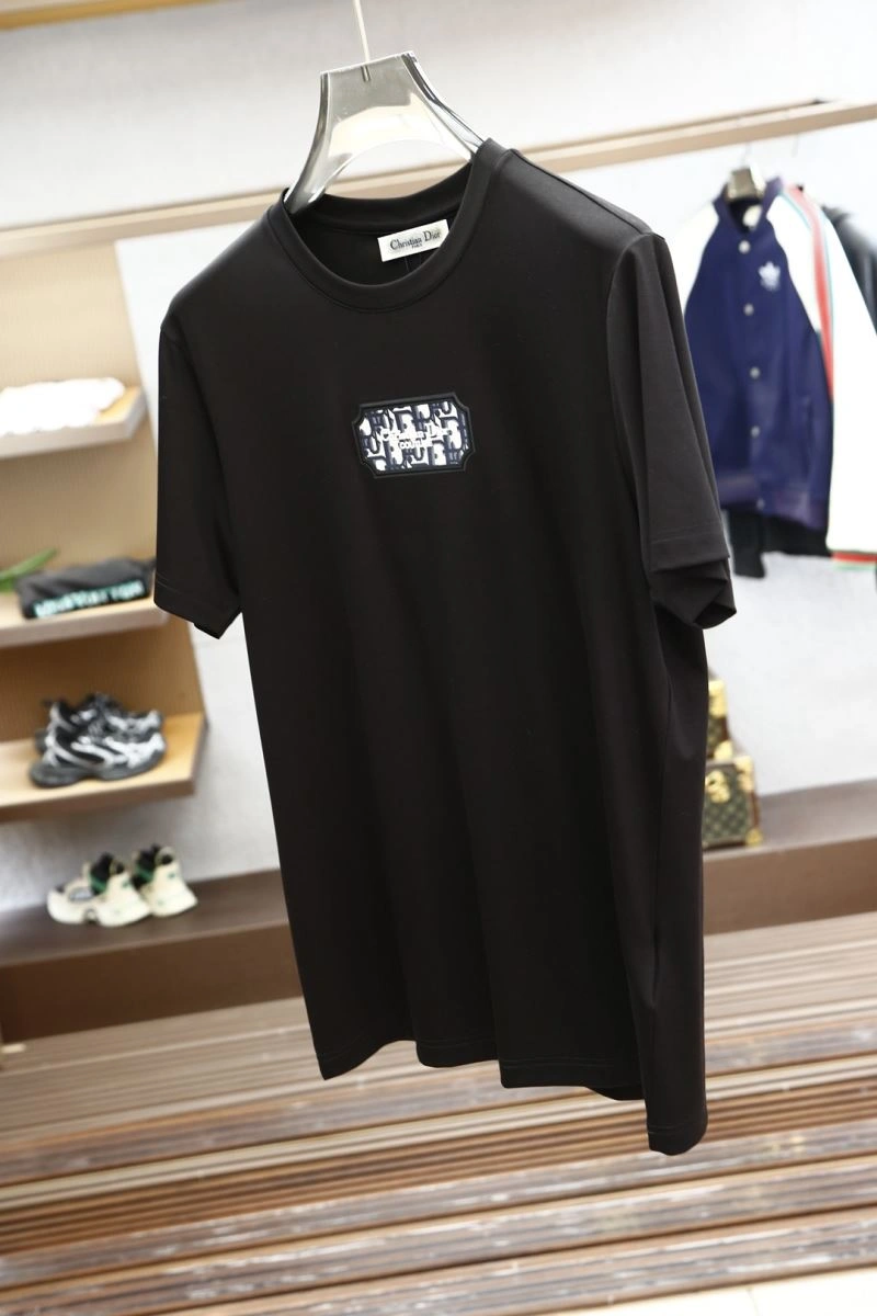 NewStyle Louis Vuitton T-Shirts 134590