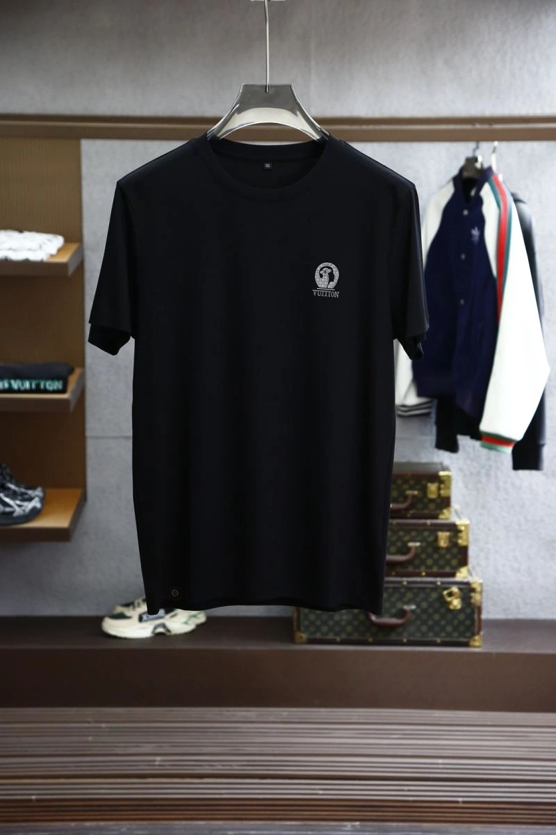 Louis Vuitton T-Shirts TimelessDesign 134585