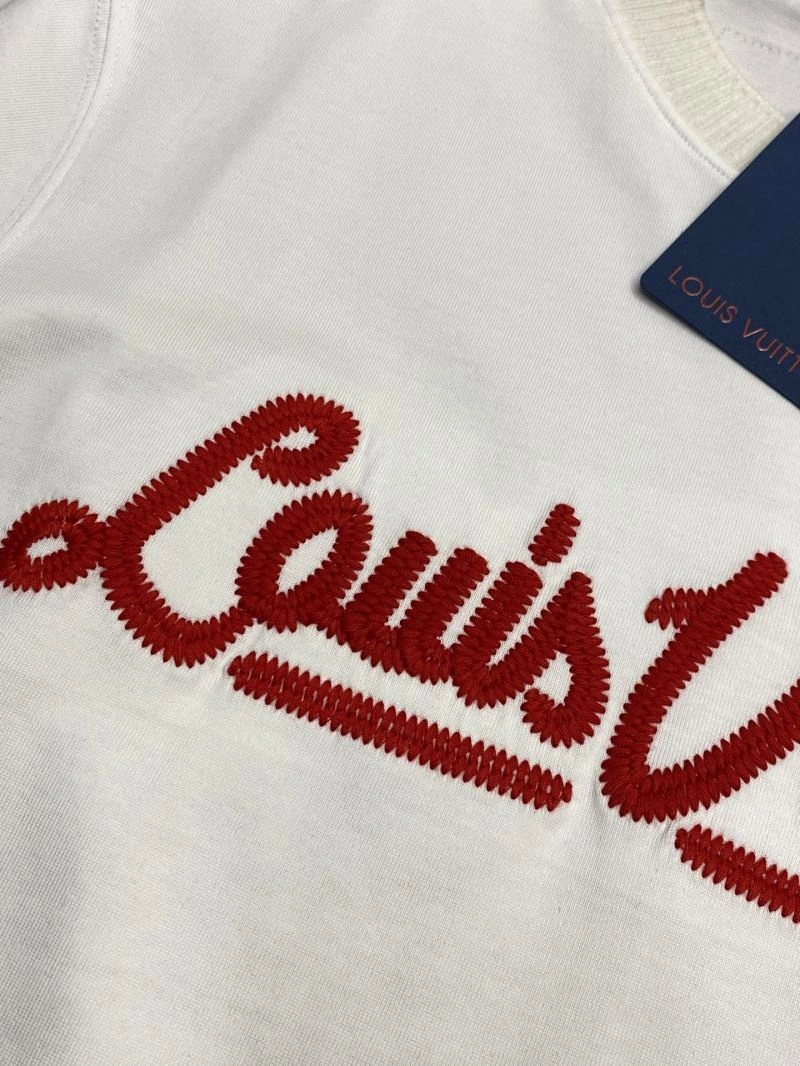 Louis Vuitton T-Shirts Sporty 134578