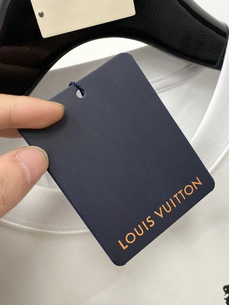 Louis Vuitton T-Shirts Popular 134558