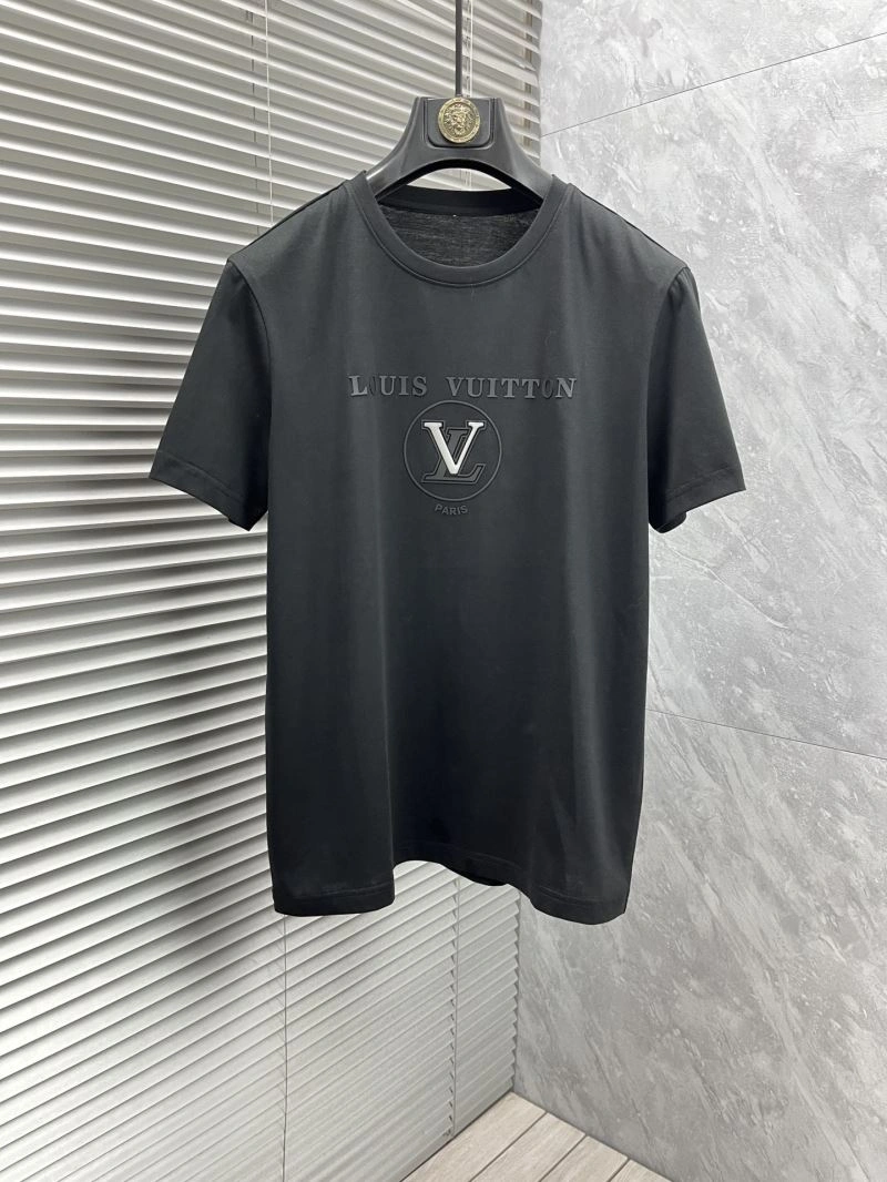 Sustainable Louis Vuitton T-Shirts 134582
