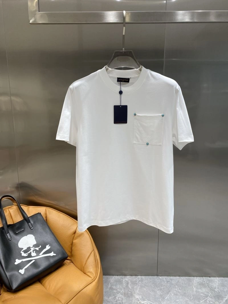 Louis Vuitton T-Shirts Flexible 134561