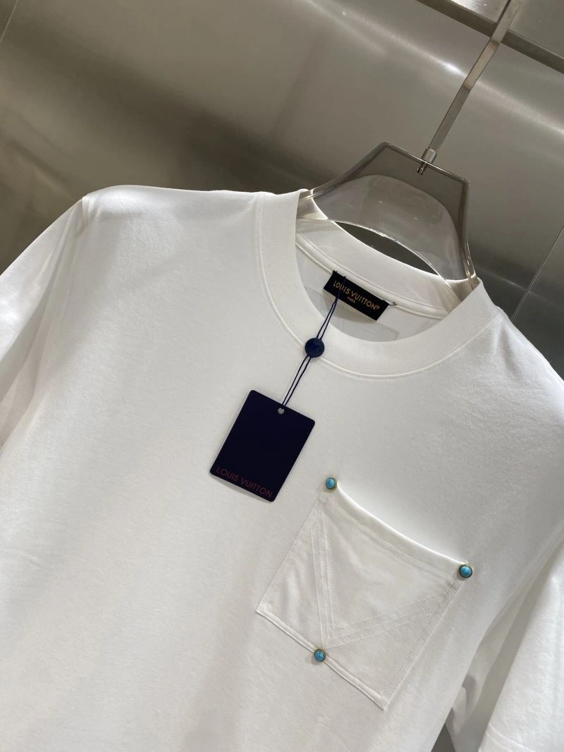 Louis Vuitton T-Shirts Flexible 134561