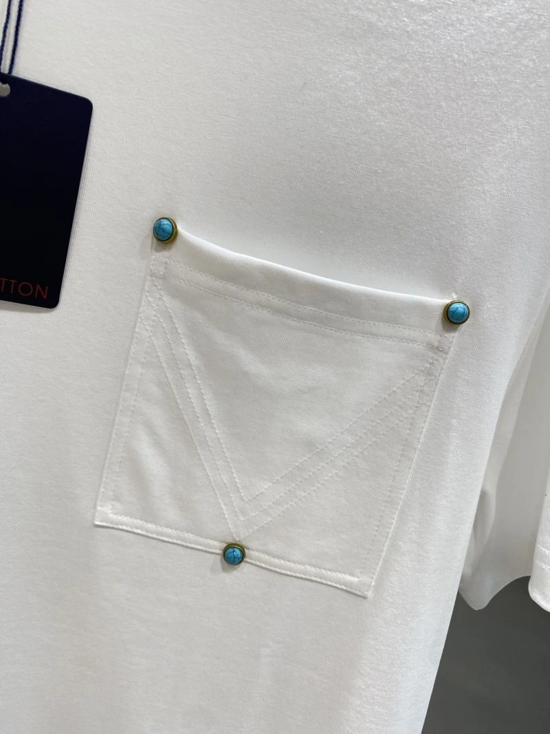 Louis Vuitton T-Shirts Flexible 134561