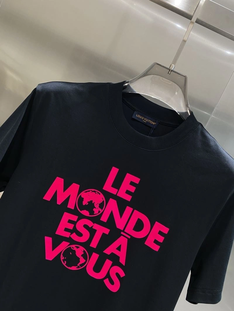 WeatherProof Louis Vuitton T-Shirts 134569