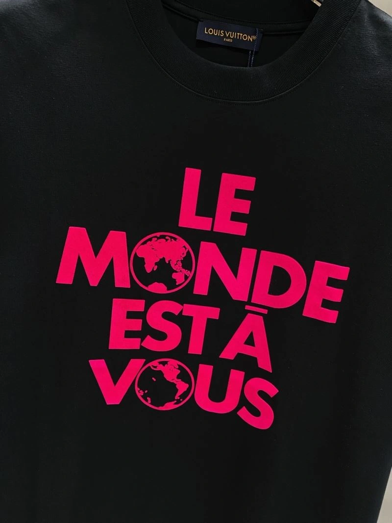 WeatherProof Louis Vuitton T-Shirts 134569