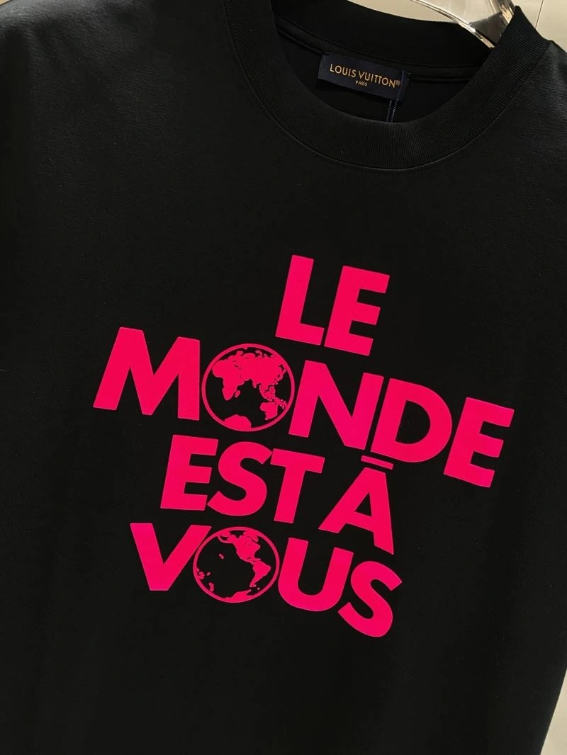 WeatherProof Louis Vuitton T-Shirts 134569