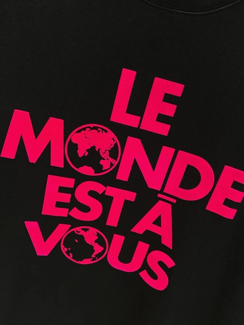 WeatherProof Louis Vuitton T-Shirts 134569
