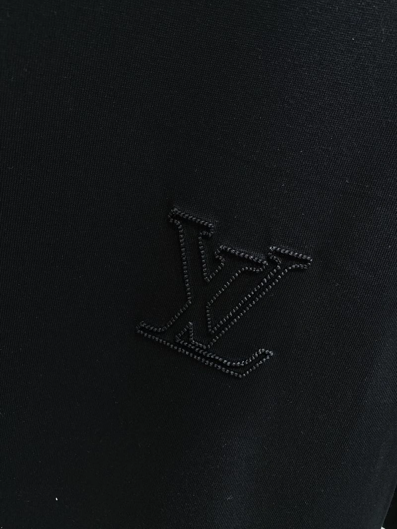 Refined Louis Vuitton T-Shirts 134556