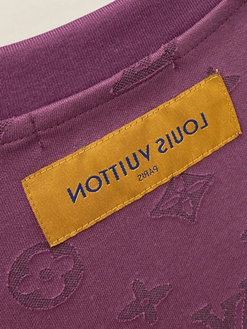 Louis Vuitton T-Shirts AllSeason 134567