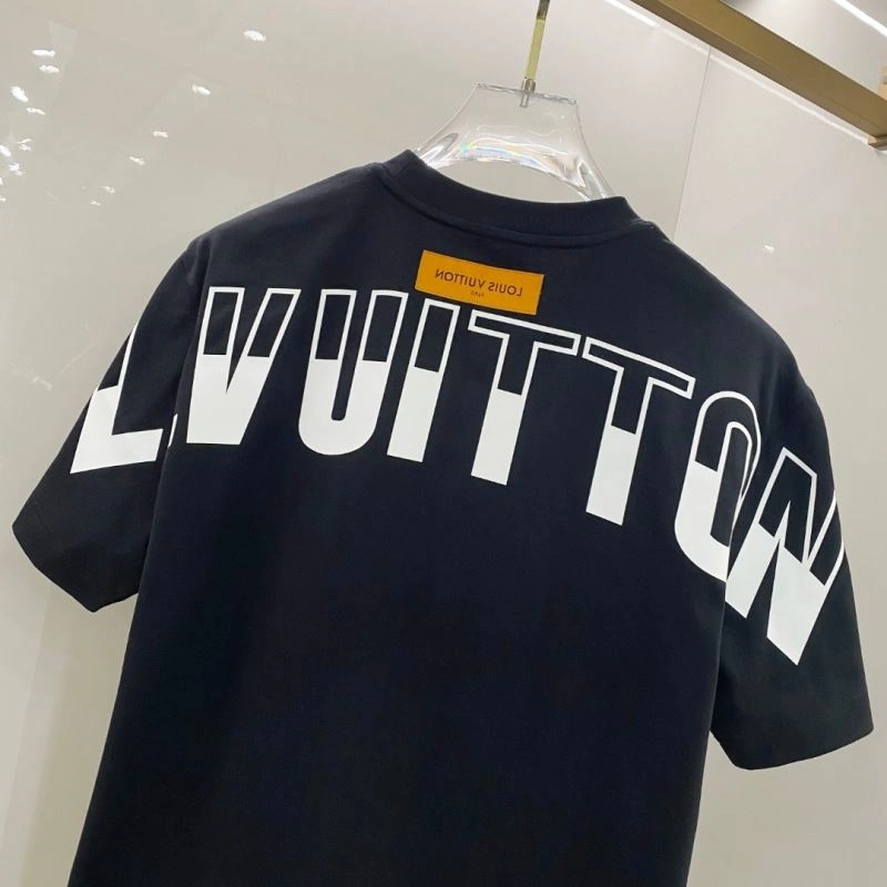 Sustainable Louis Vuitton T-Shirts 134584