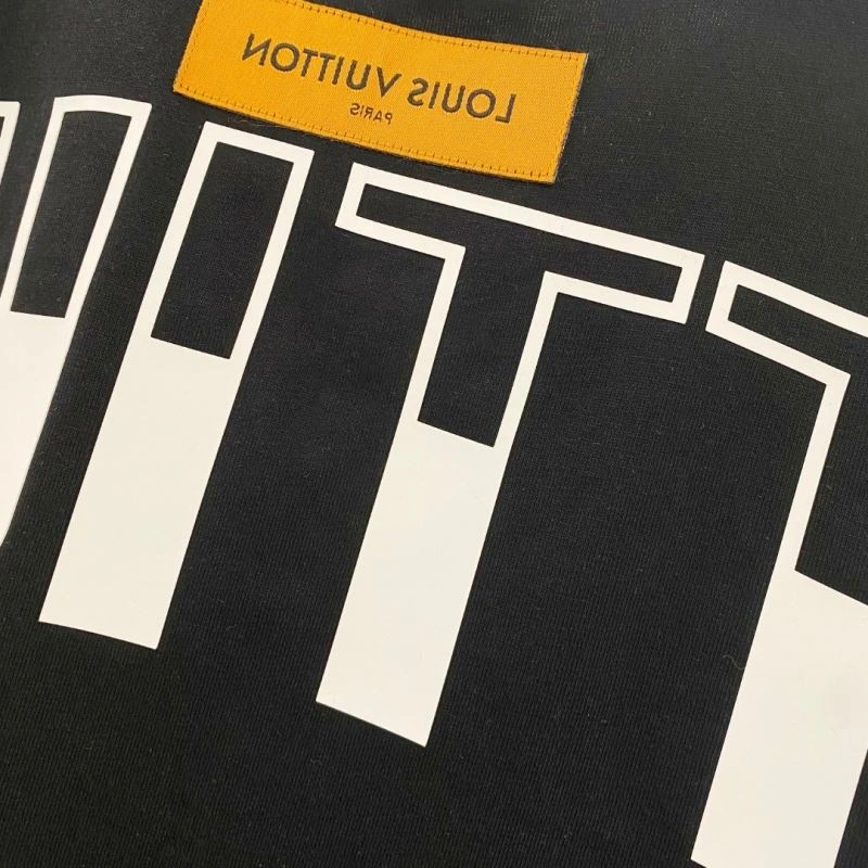 Sustainable Louis Vuitton T-Shirts 134584