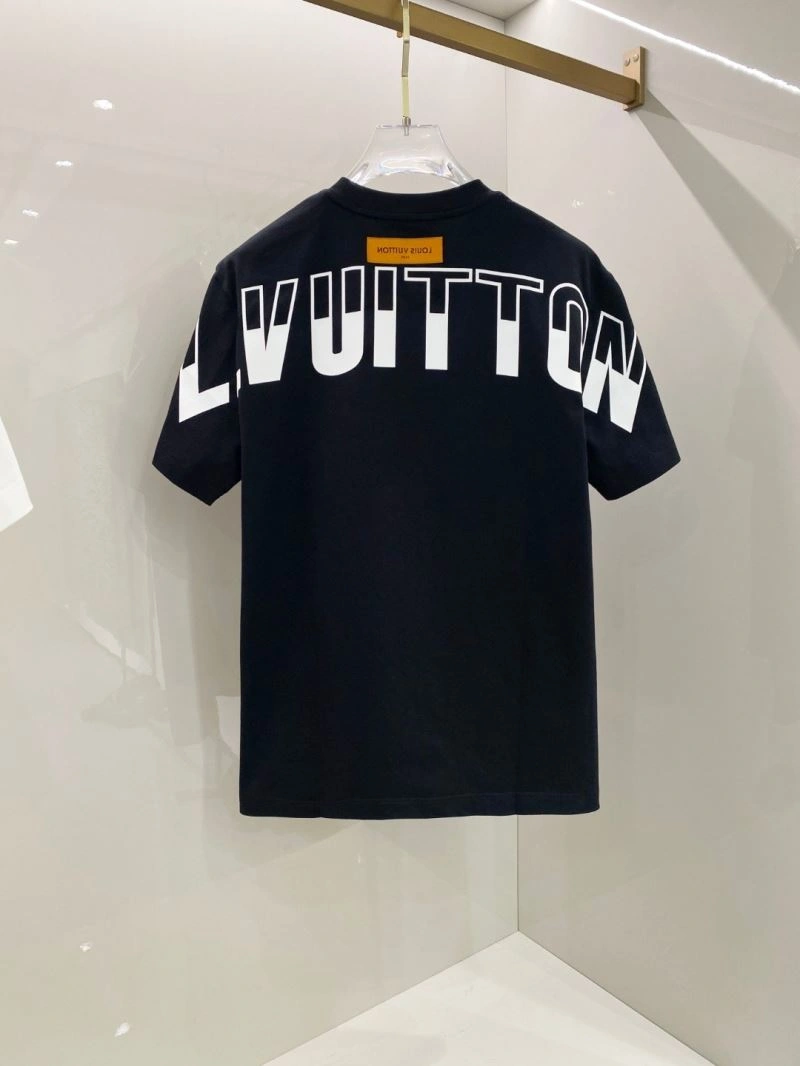 Sustainable Louis Vuitton T-Shirts 134584