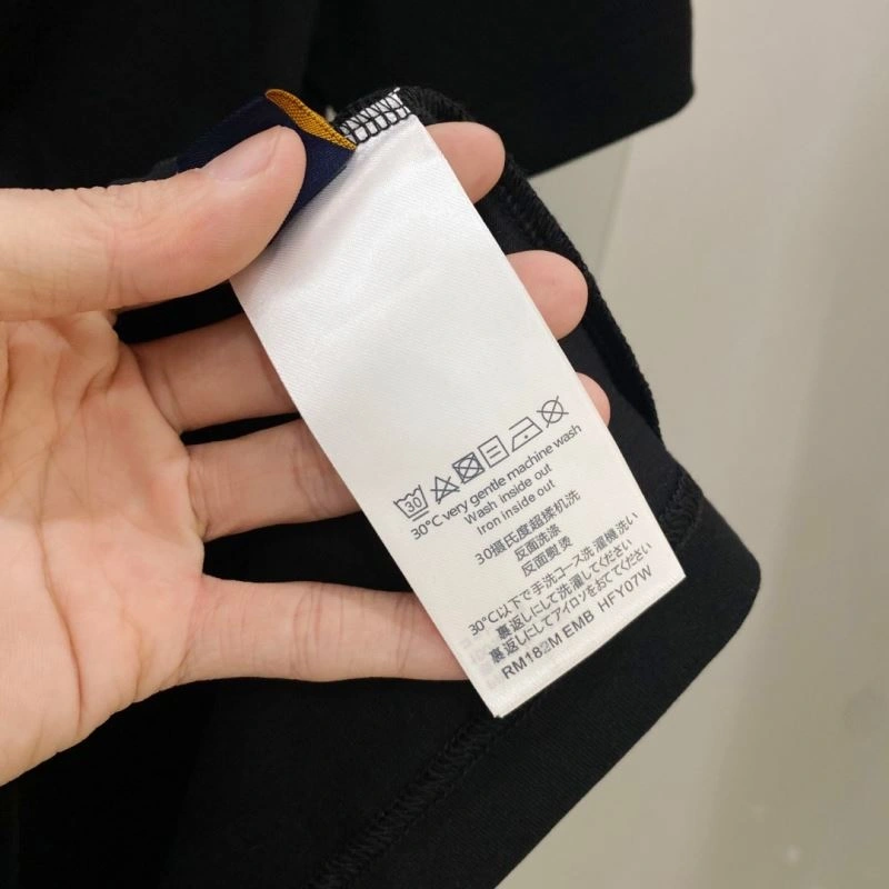 Sustainable Louis Vuitton T-Shirts 134584