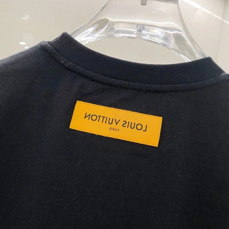 Louis Vuitton T-Shirts Thermal 134566