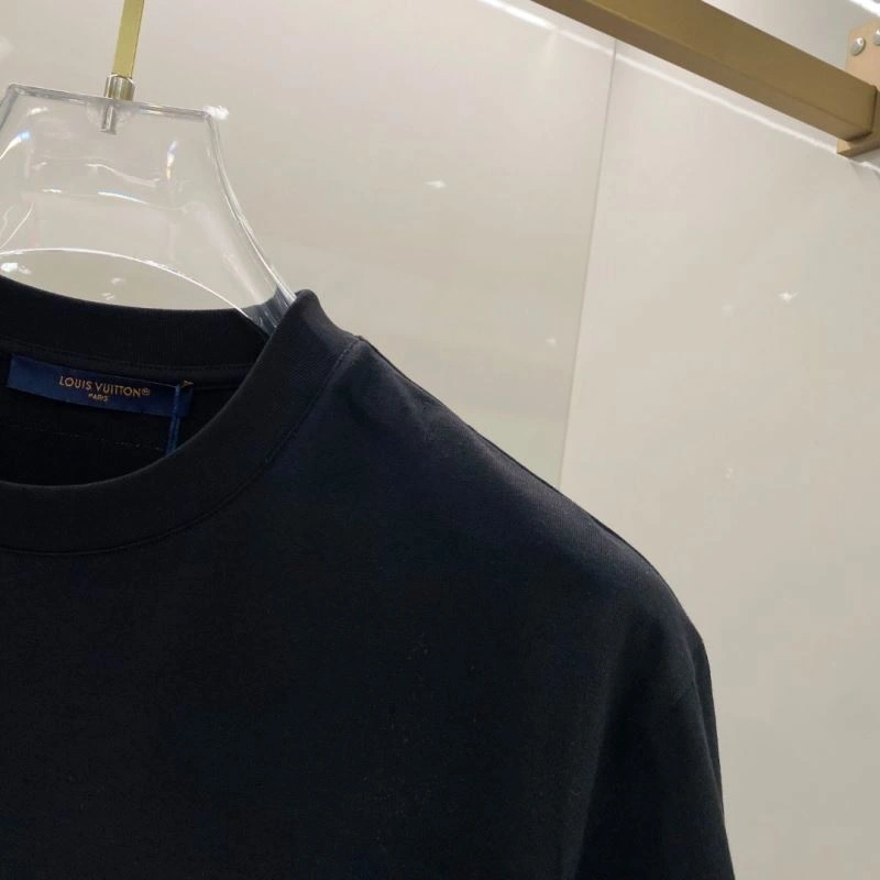 Louis Vuitton T-Shirts Thermal 134566