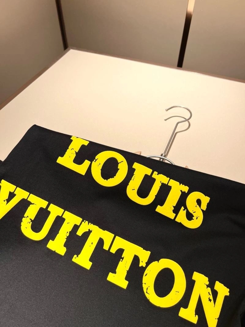 EasyCare Louis Vuitton T-Shirts 134553