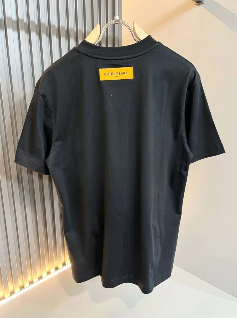 Cozy Louis Vuitton T-Shirts 134552