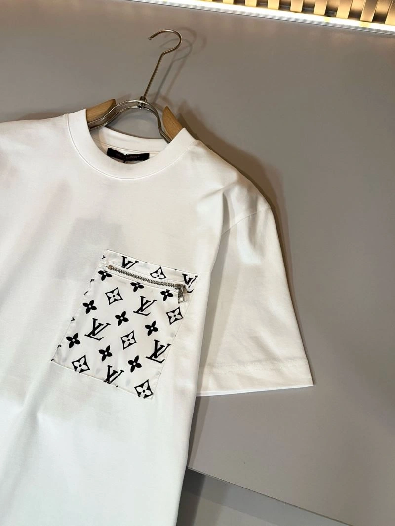 Louis Vuitton T-Shirts Functional 134554
