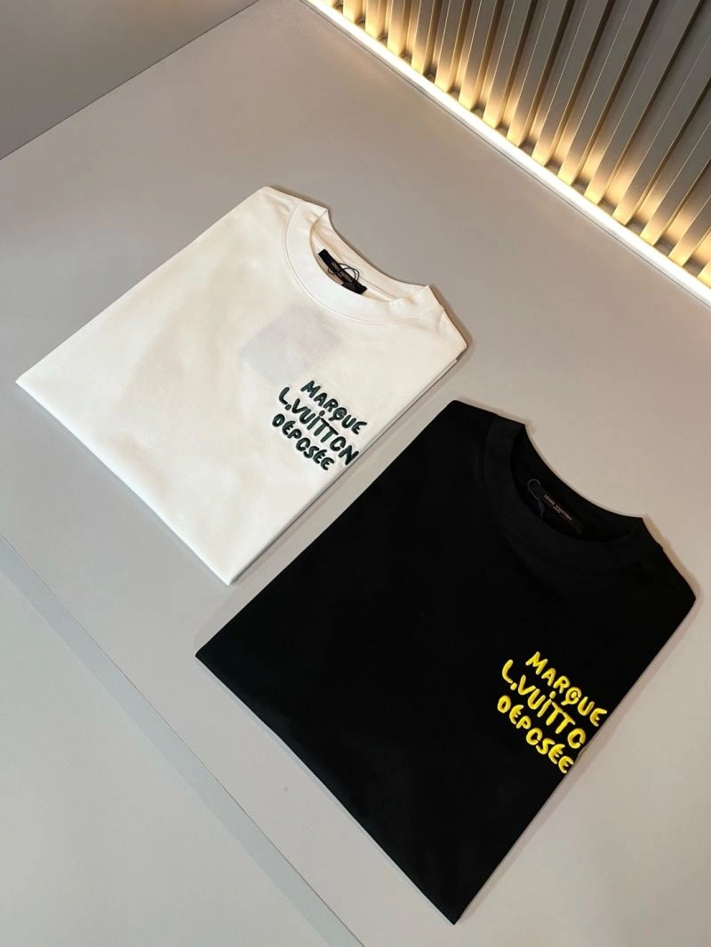 Fashionable Louis Vuitton T-Shirts 134549