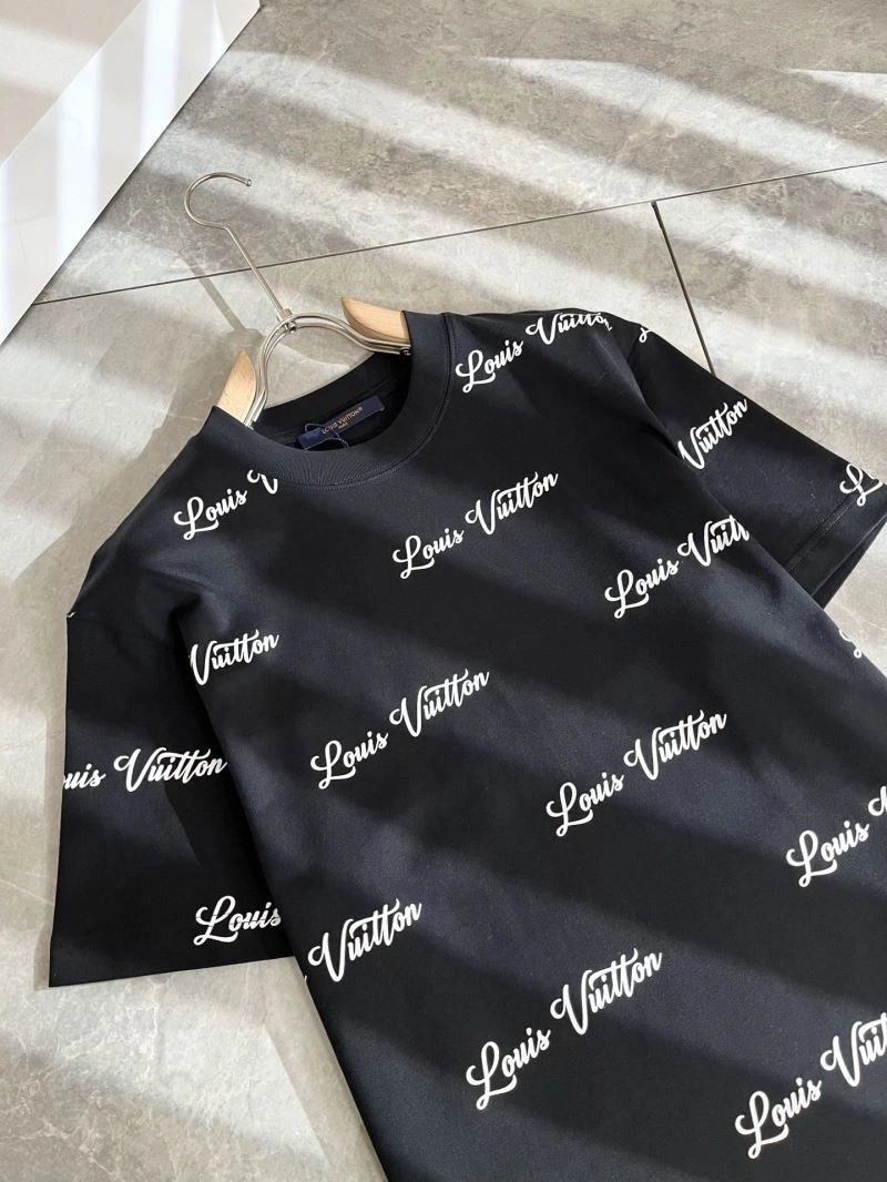 Chic Louis Vuitton T-Shirts 134545