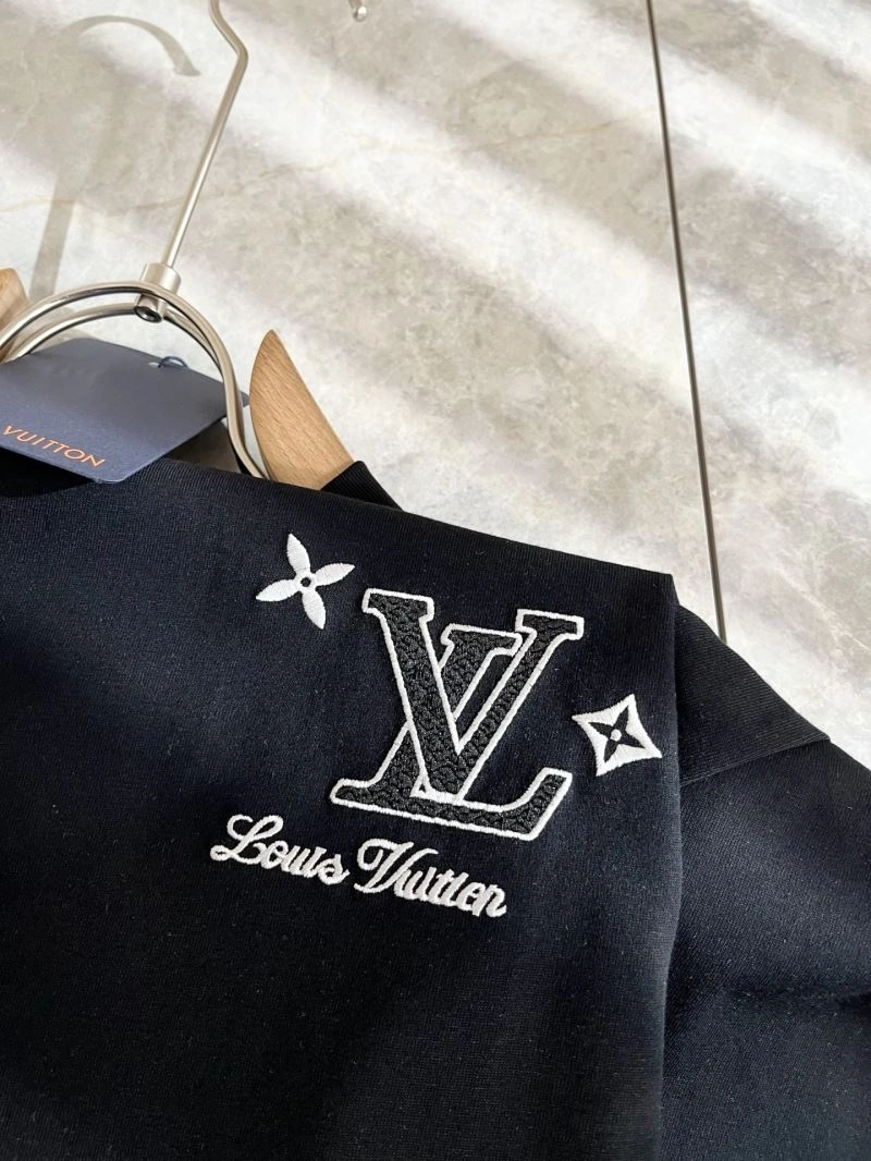 Louis Vuitton T-Shirts Lightweight 134529