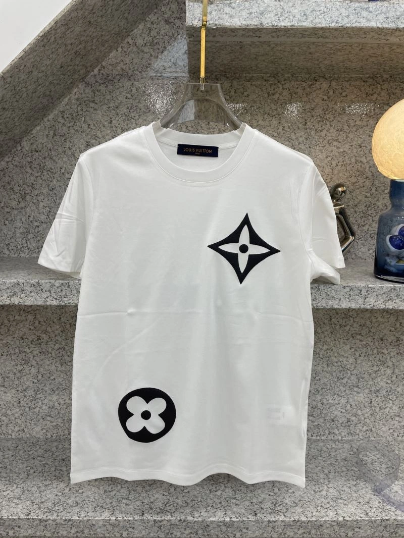 Louis Vuitton T-Shirts SmoothTexture 134526