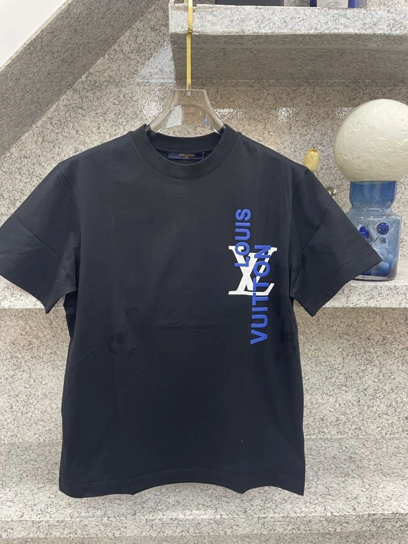 Louis Vuitton T-Shirts Bold 134527