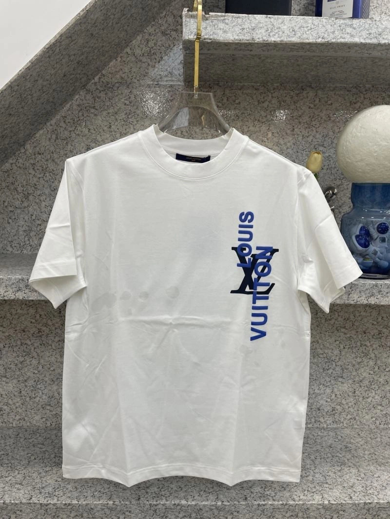 Louis Vuitton T-Shirts Bold 134527