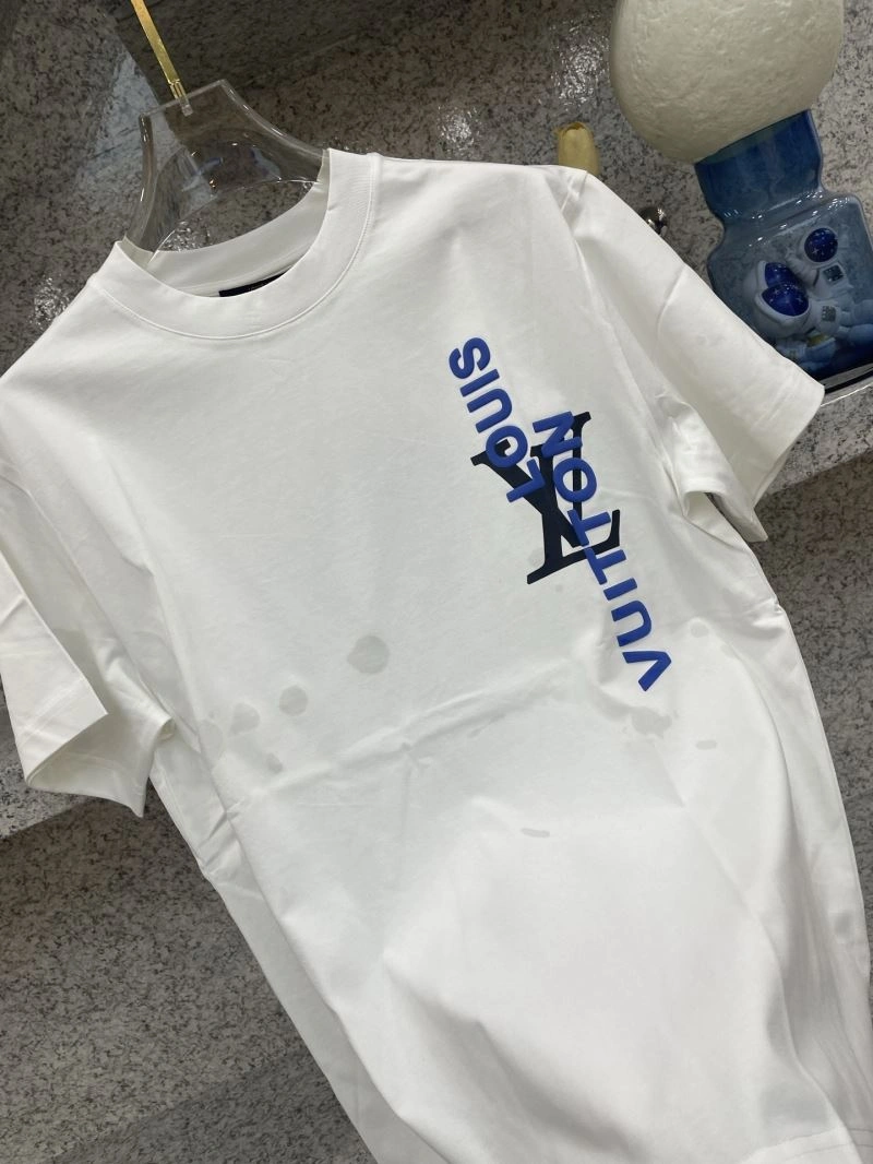 Louis Vuitton T-Shirts Bold 134527