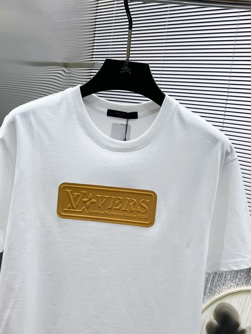 Louis Vuitton T-Shirts Affordable 134543