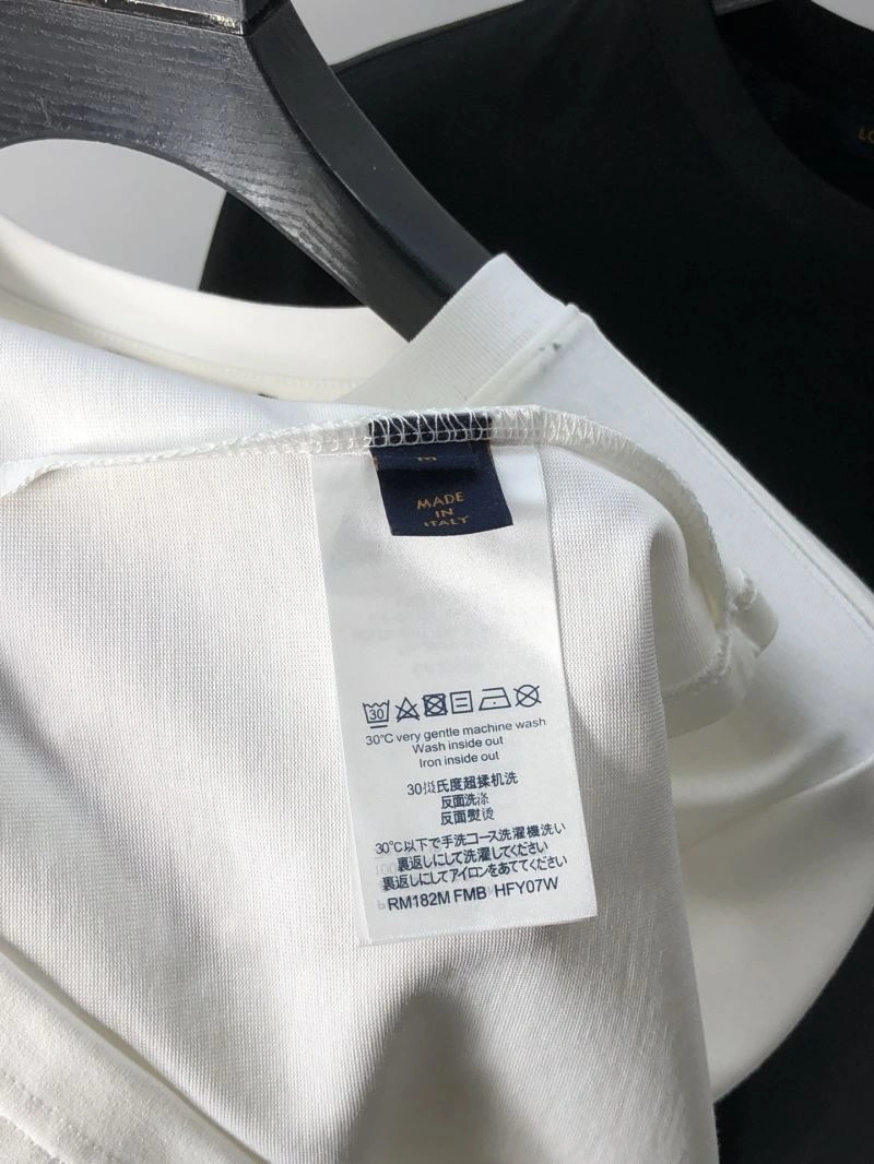 Affordable Louis Vuitton T-Shirts 134536