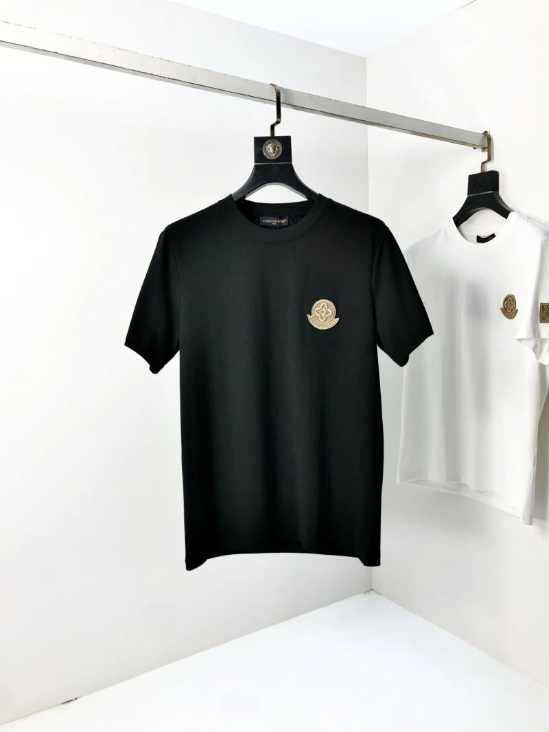 Louis Vuitton T-Shirts Breathable 134524