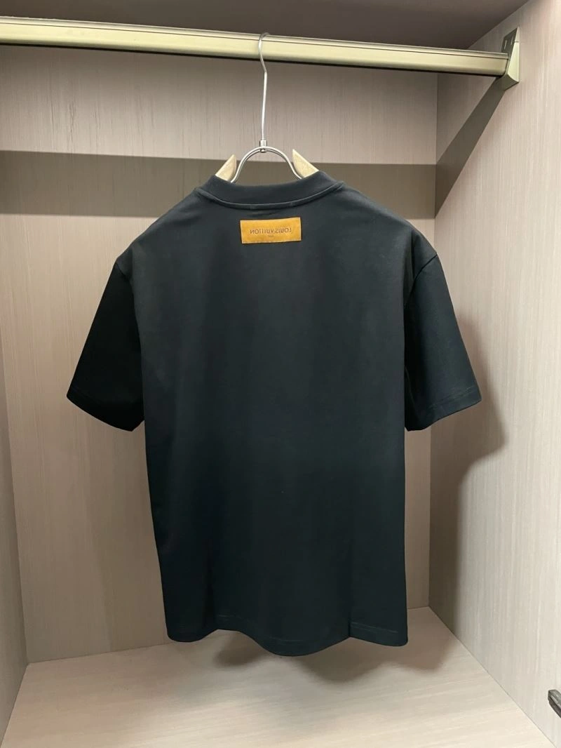 Louis Vuitton T-Shirts Breathable 134525